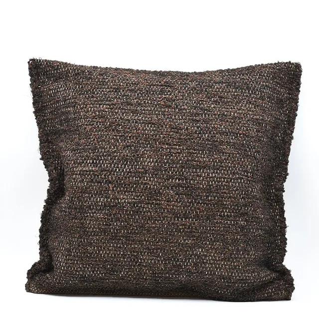 luisa-paix-o-housse-de-coussin-60x60-marron-artisanale image 1