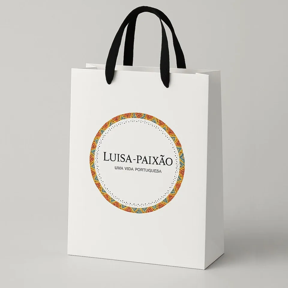 luisa-paix-o-sac-papier-rigide-blanc-35cm-cadeau-portugais image 1