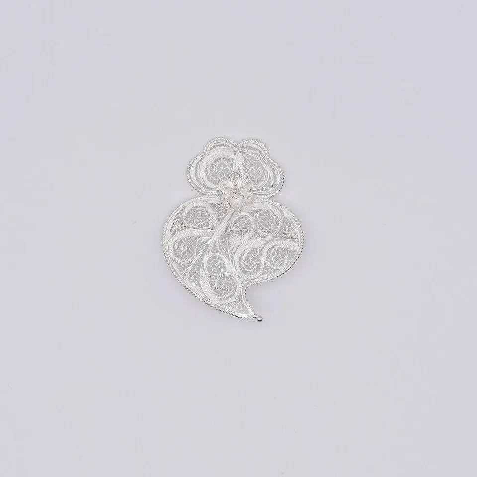 luisa-paix-o-cora-o-de-viana-broche-argent-925-6-cm image 1