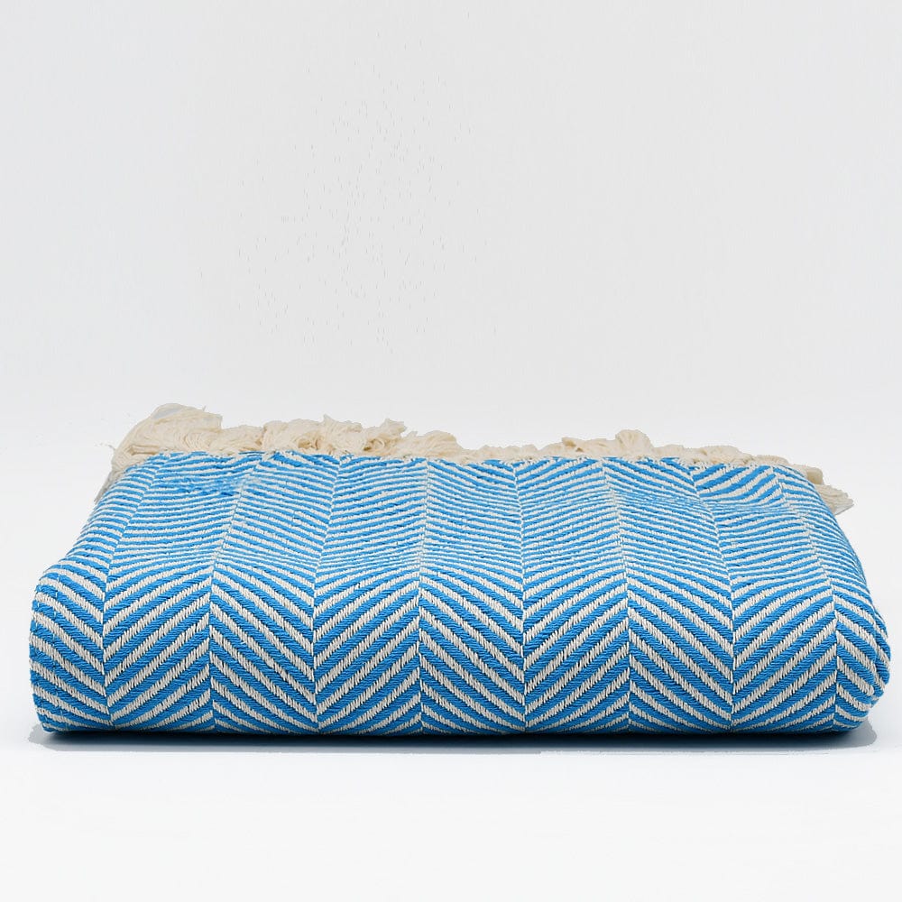 luisa-paix-o-linge-de-maison-plaid-coton-chevrons-turquoise-200x135 image 1