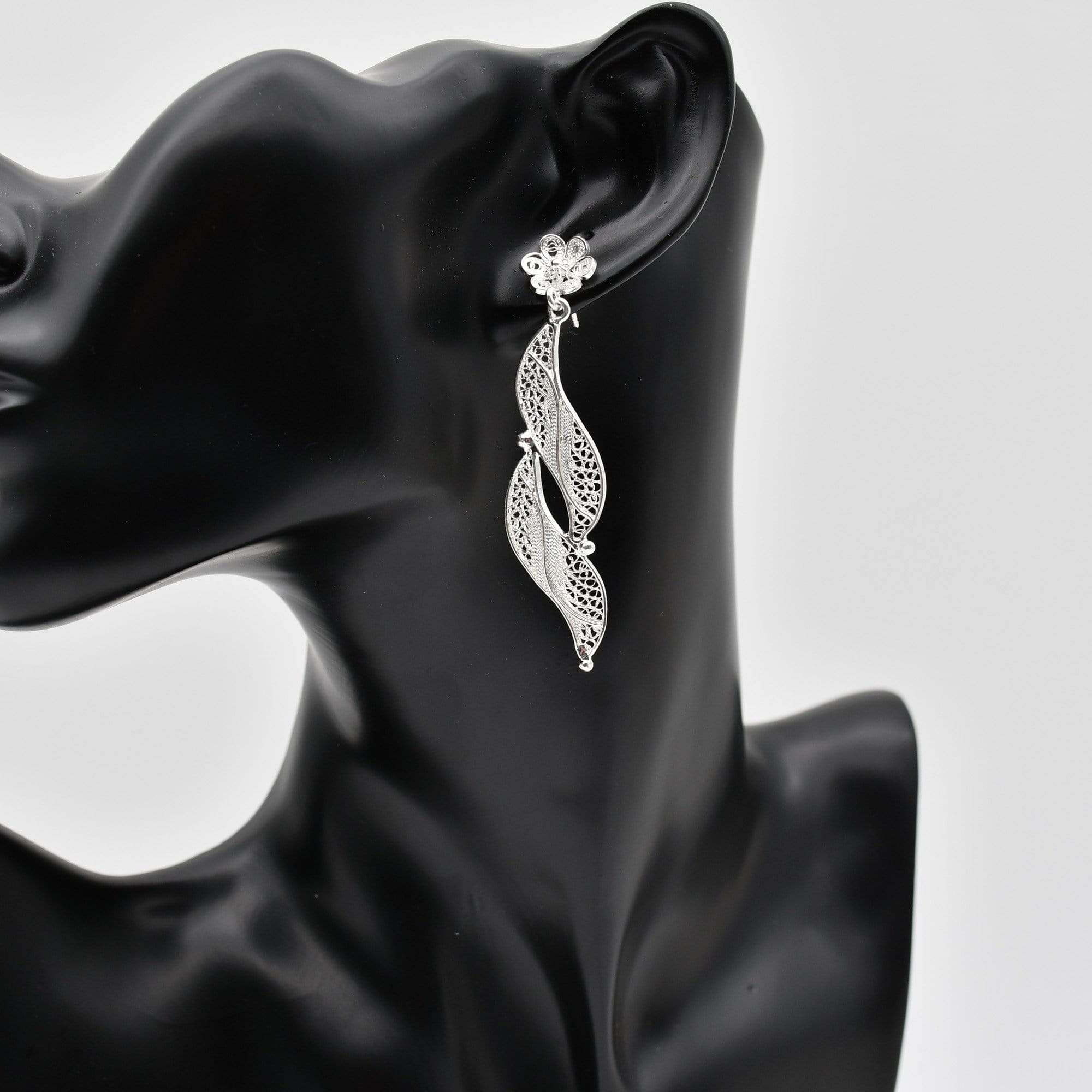 luisa-paix-o-boucles-d-oreille-filigrane-dor-6-5-cm image 2