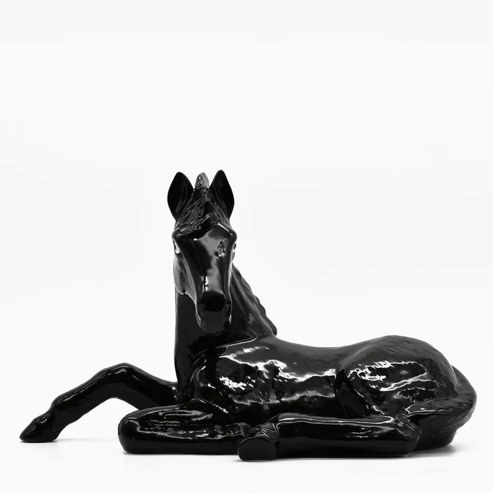 luisa-paix-o-cheval-statuette-c-ramique-noire-38cm image 1