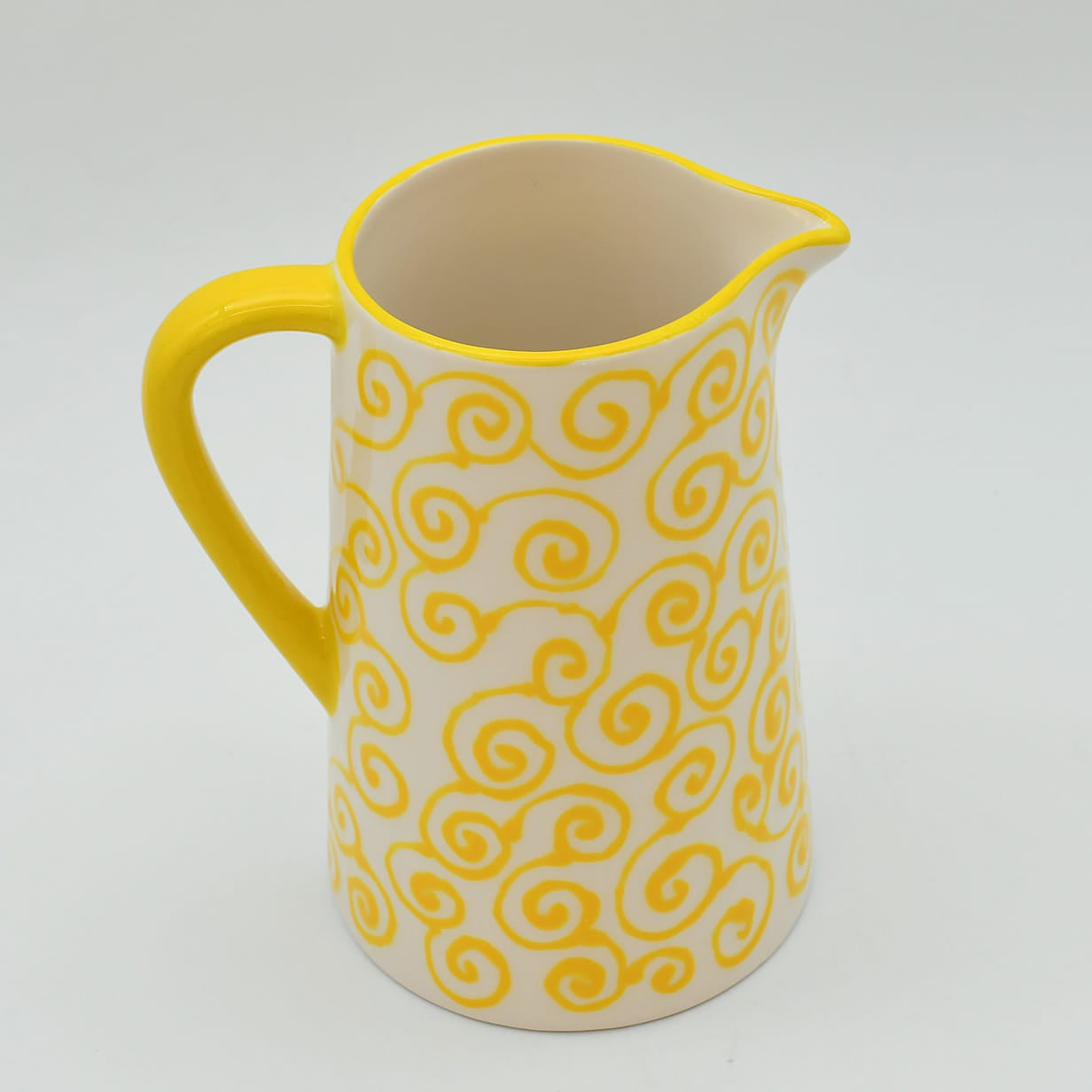 luisa-paix-o-redemoinho-carafe-c-ramique-jaune-1-l-spirales image 4