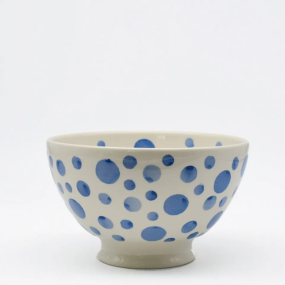 luisa-paix-o-saladier-pois-c-ramique-bleu-20cm-artisanal image 1