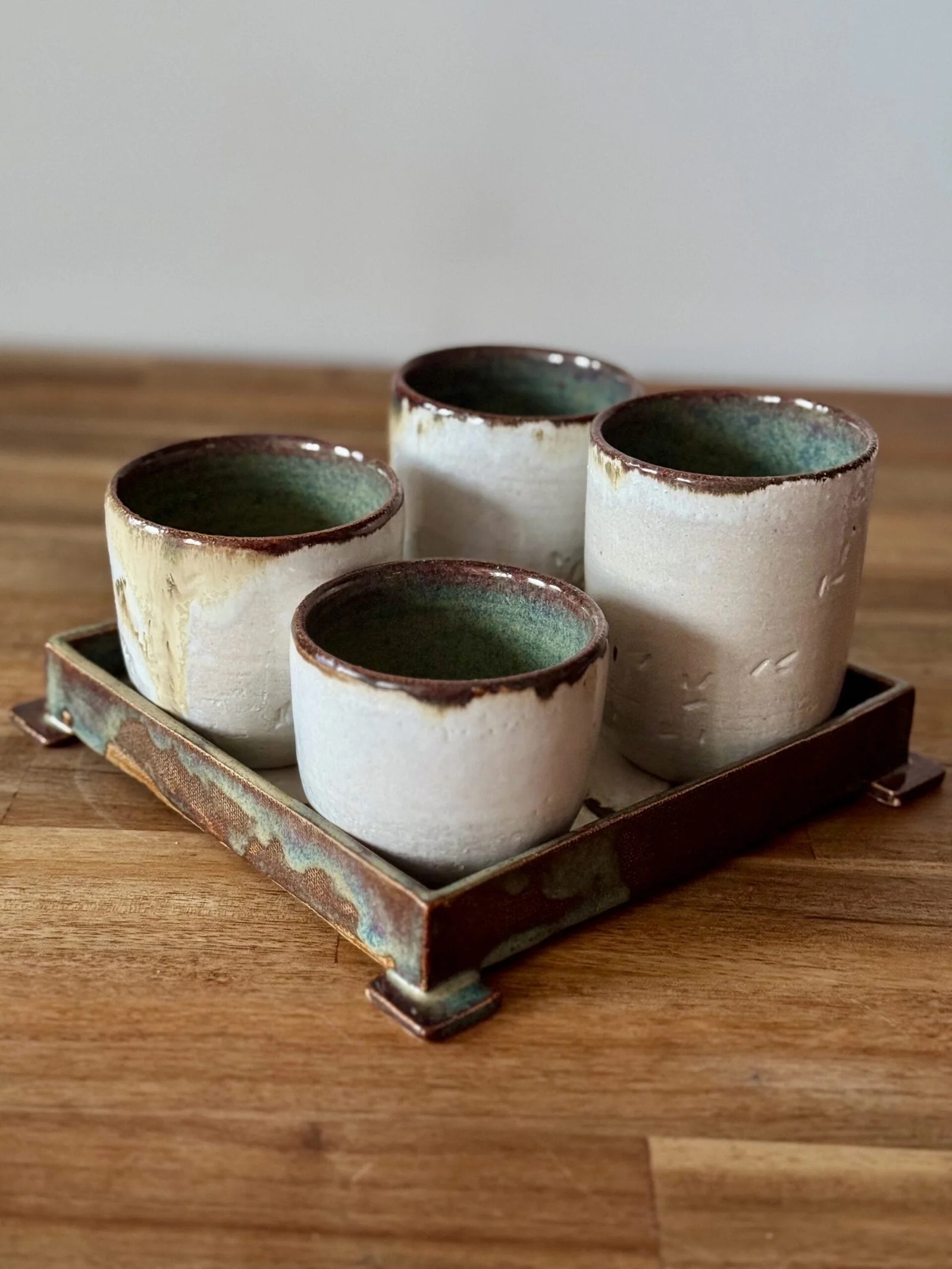 l-atelier-c-crescendo-4-tasses-blanches-plateau-gr-s image 3