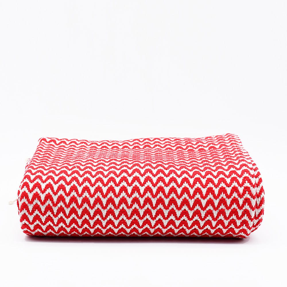luisa-paix-o-ondas-plaid-coton-rouge-180x130-cm-artisanal image 1