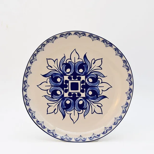 luisa-paix-o-bras-o-assiette-c-ramique-bleue-27cm-lave-vaisselle image 1