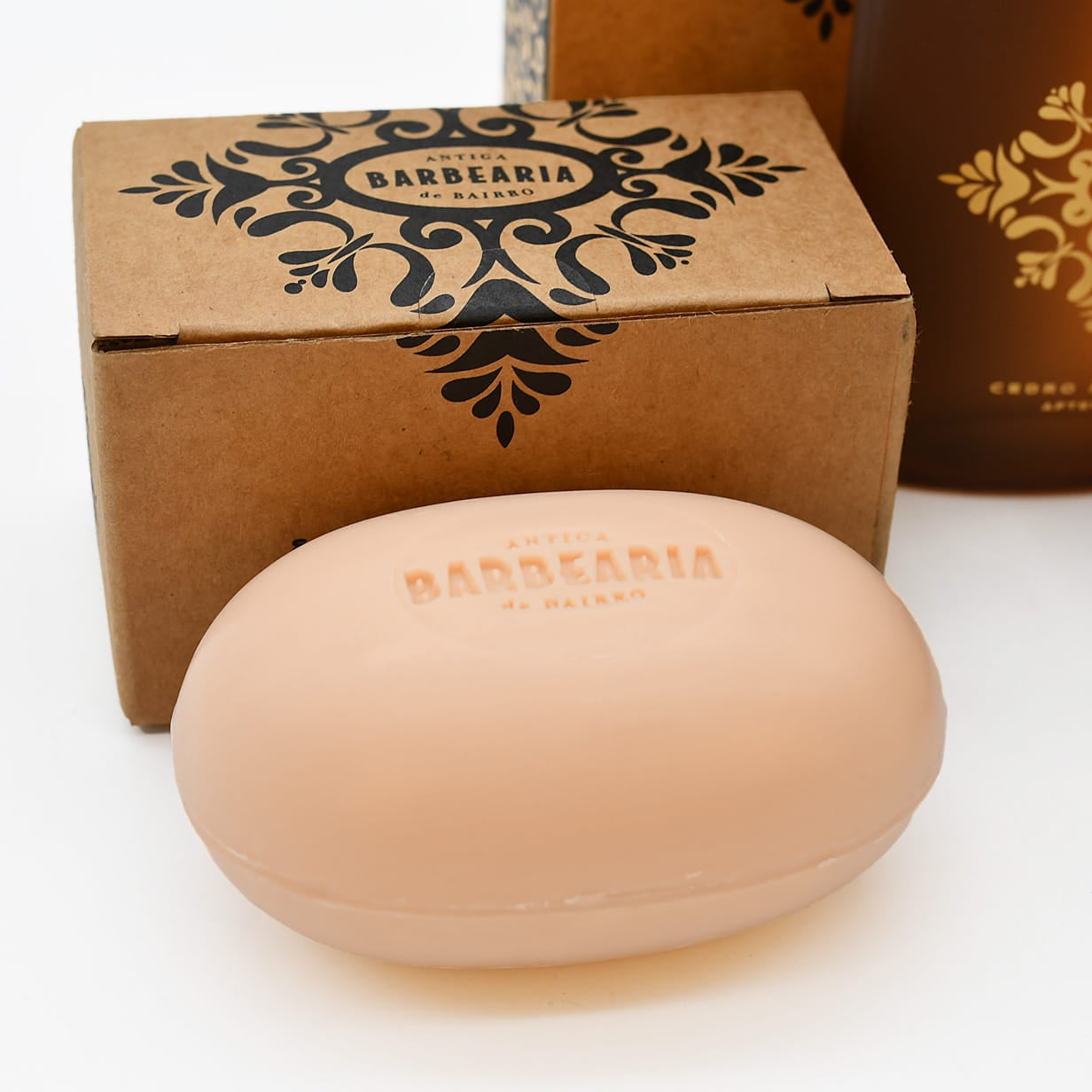 luisa-paix-o-cedar-v-tiver-savon-parfum-homme-150-g image 3
