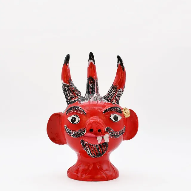 luisa-paix-o-cabe-a-de-diabo-30cm-sculpture-rouge-pi-ce-unique image 1