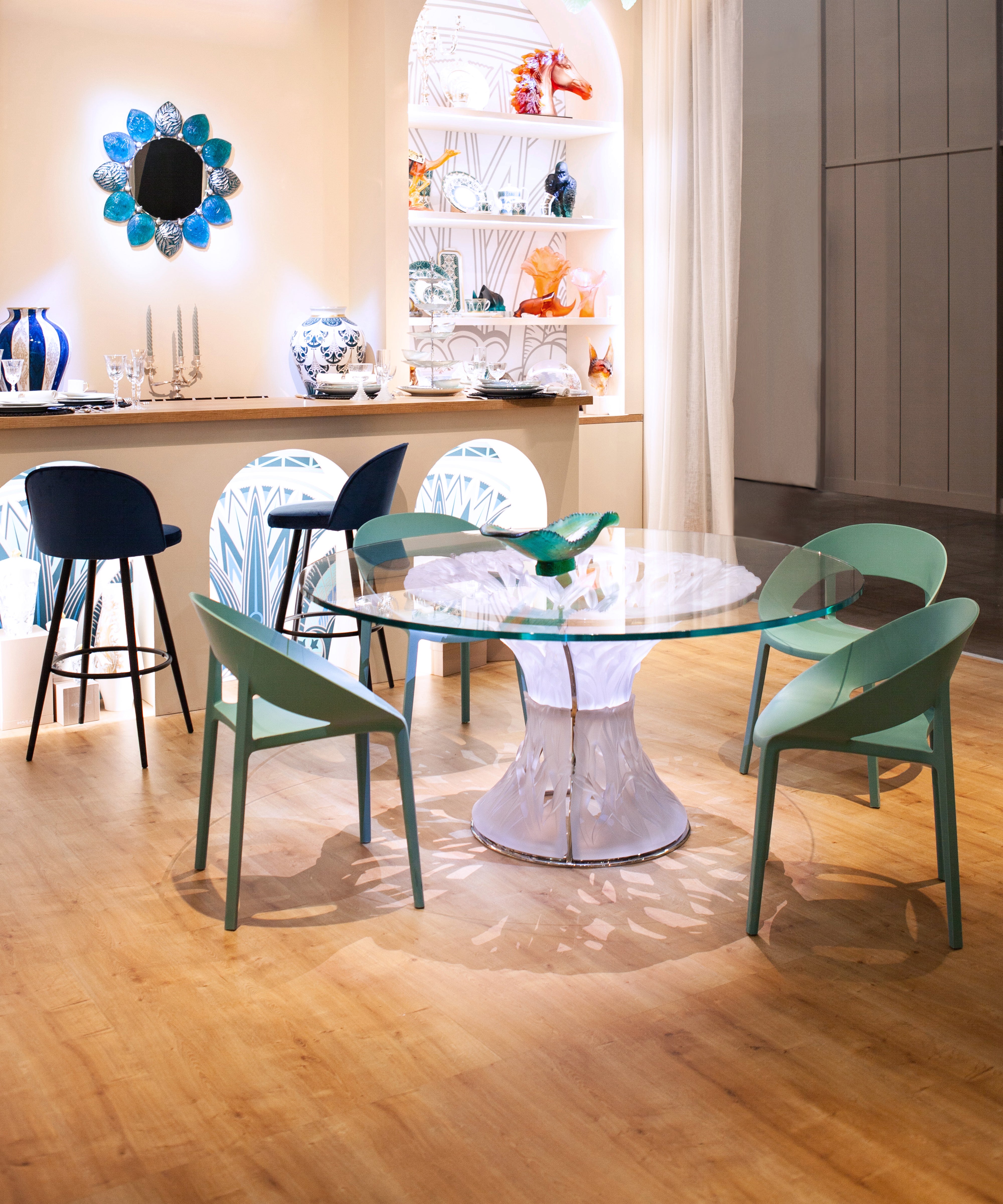 daum-v-g-tale-table-blanche-table-cristal-6-l-ments image 4