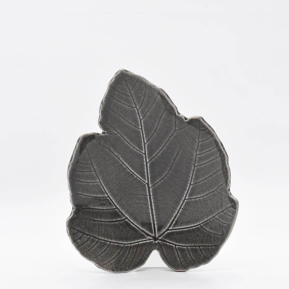 luisa-paix-o-figueira-petite-assiette-c-ramique-feuille-gris-26cm image 1