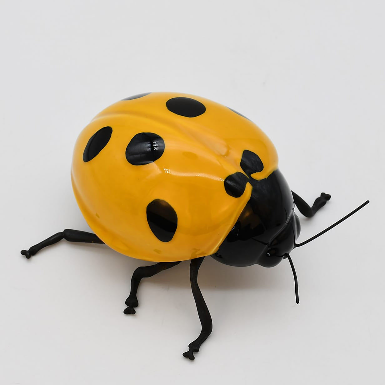 luisa-paix-o-joaninha-coccinelle-c-ramique-16-cm-artisanale image 7