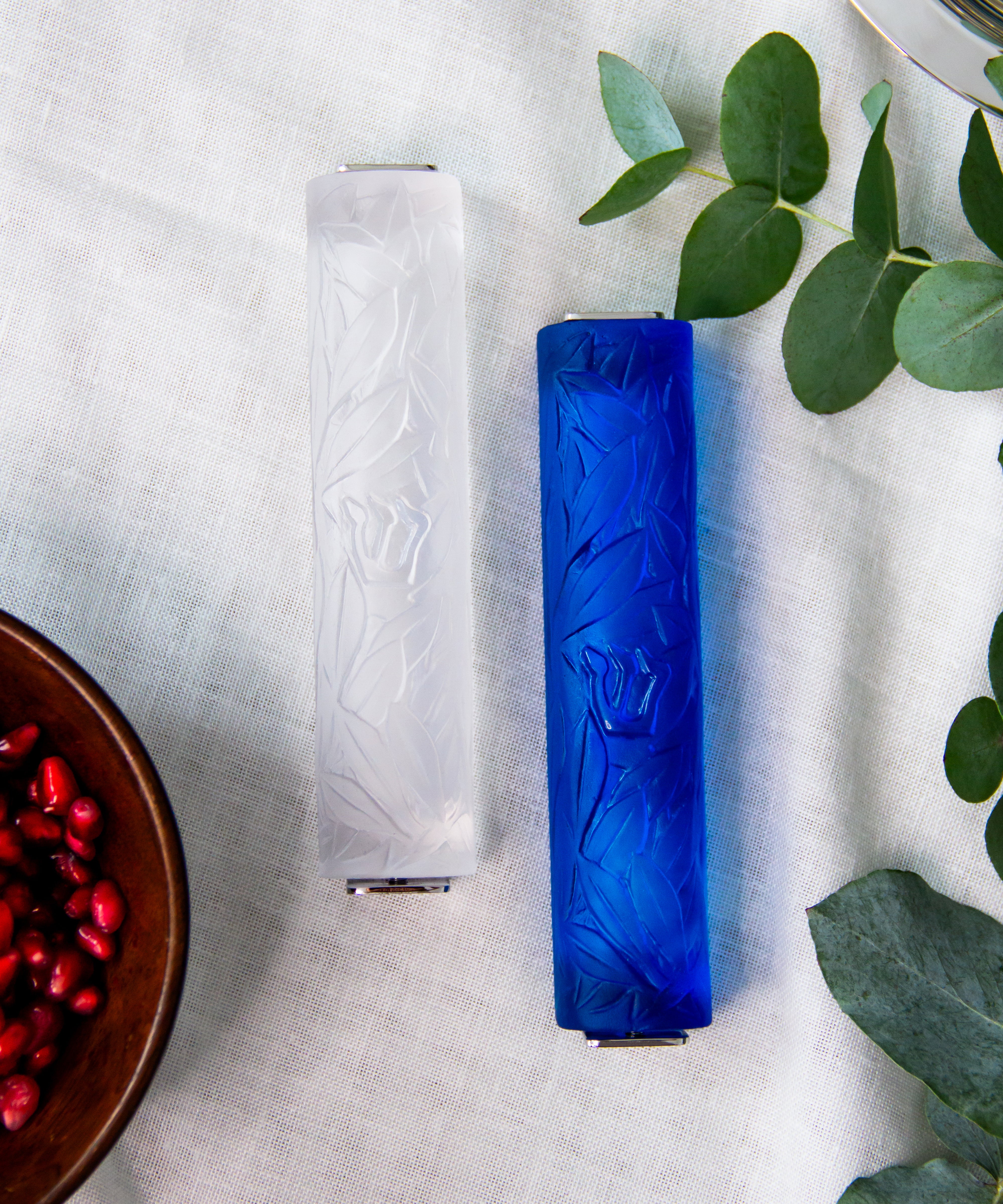 daum-mezuzah-feuille-olivier-bleue-cristal image 2