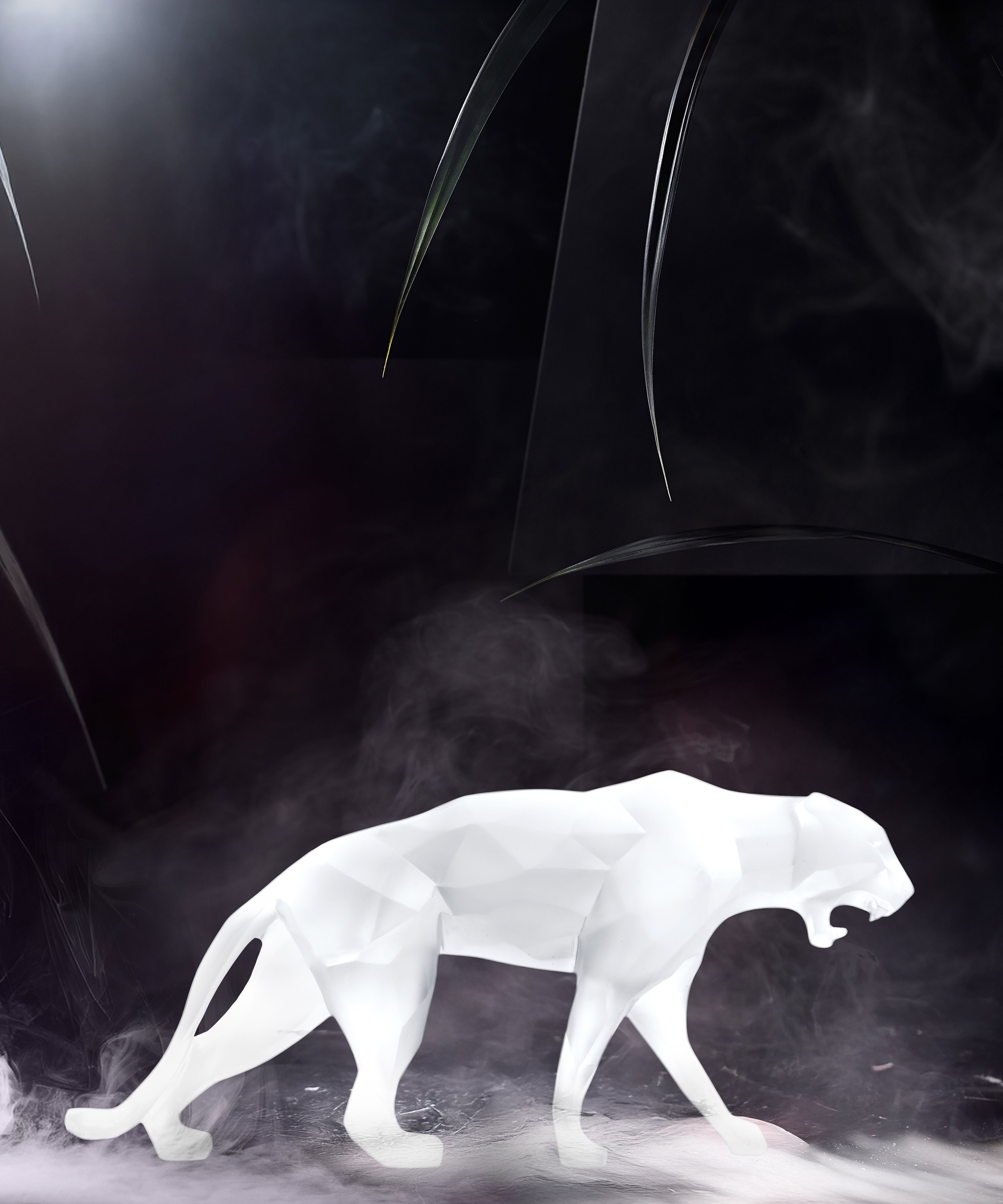 daum-art-cristal-wild-panther-sculpture-blanche-orlinski image 2