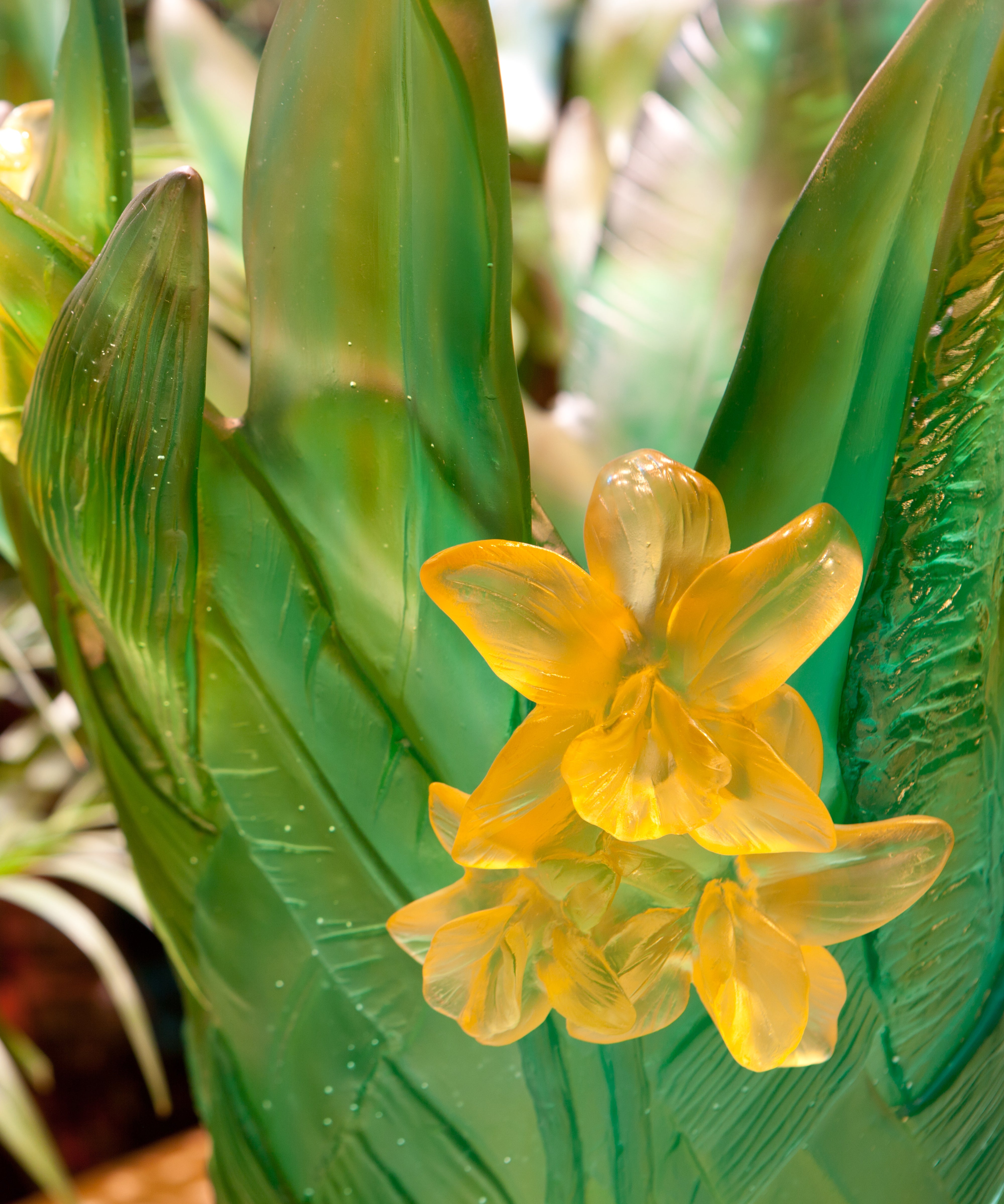 daum-tressage-vase-magnum-cristal-jaune-vert image 3