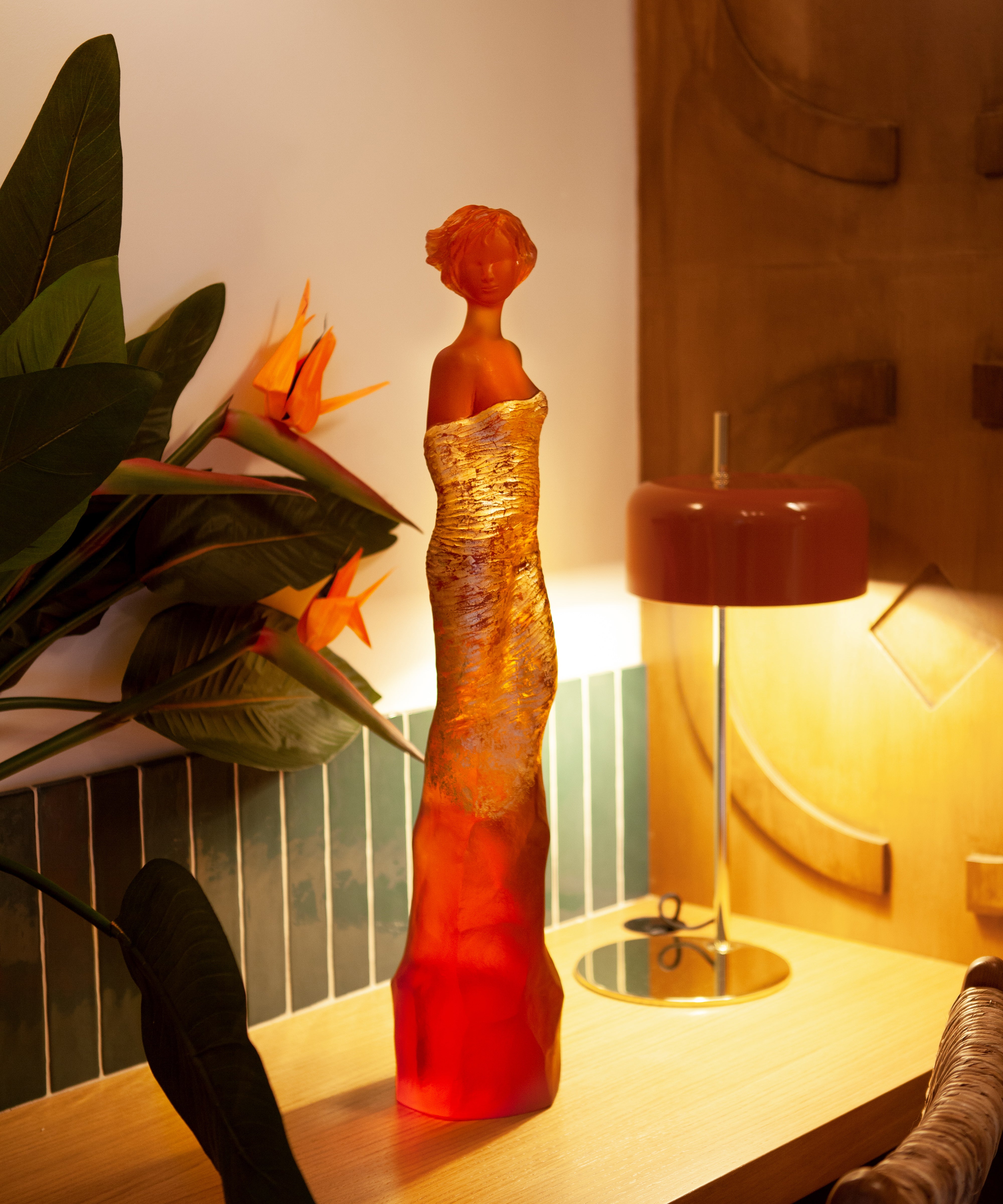 daum-univers-f-minin-galat-a-ambre-sculpture-femme image 6