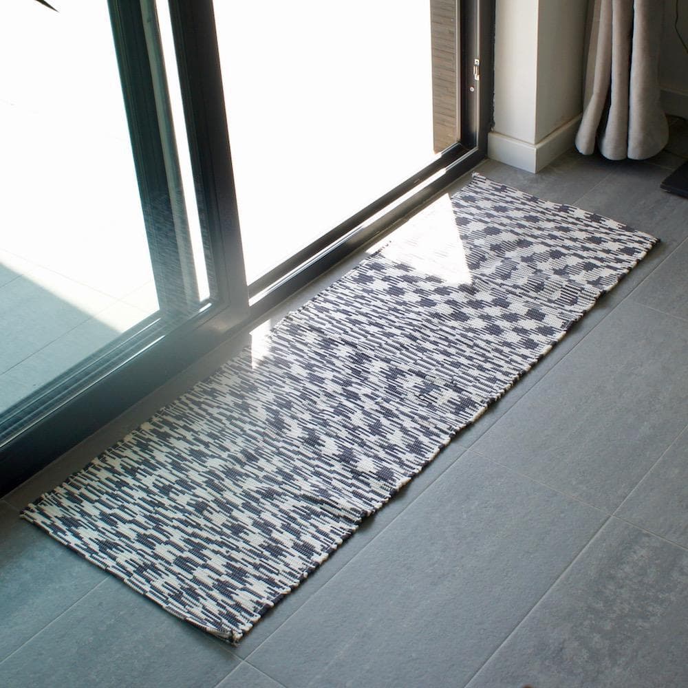luisa-paix-o-tapis-coton-gris-blanc-150x50 image 4