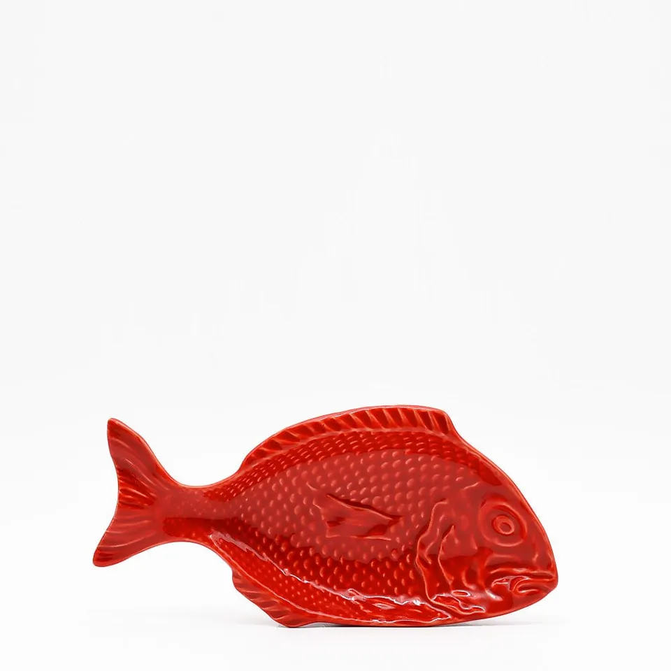 luisa-paix-o-plat-poisson-25cm-rouge-en-c-ramique-fait-main image 1