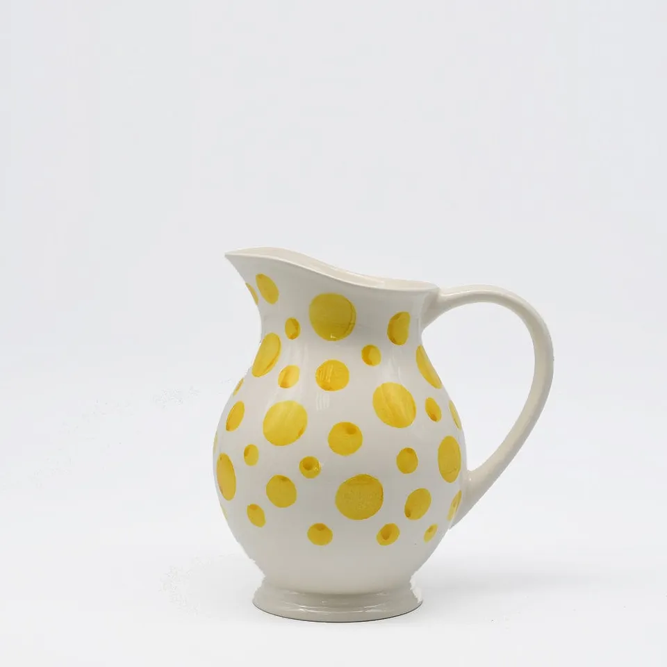 luisa-paix-o-pichet-c-ramique-jaune-pois-18-cm image 1