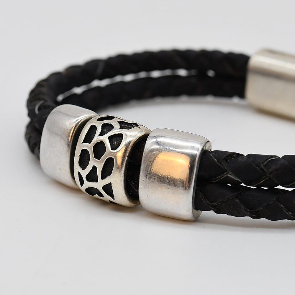 luisa-paix-o-bijoux-du-portugal-bracelet-li-ge-tress-noir-magn-tique image 3