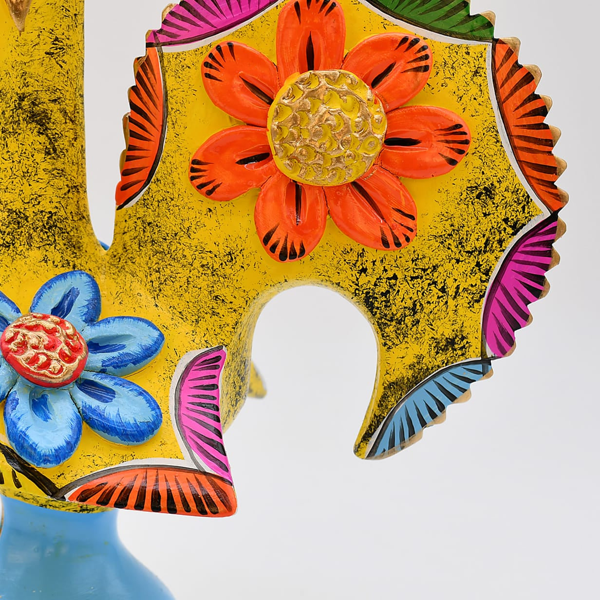 luisa-paix-o-coq-de-barcelos-25cm-jaune-figurine-c-ramique-unique image 3