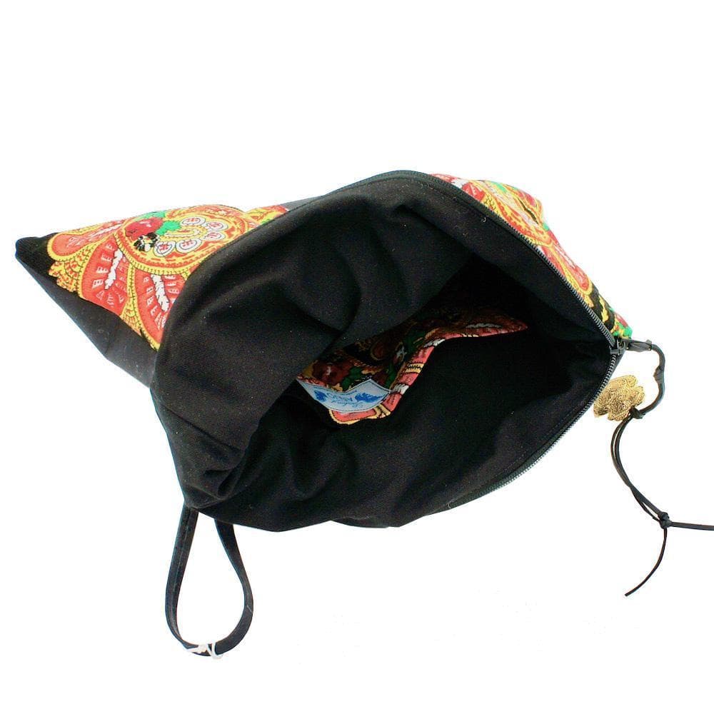 luisa-paix-o-pochette-en-li-ge-noir-patchwork-minho-laptop image 3
