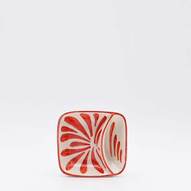 luisa-paix-o-andorinha-petite-assiette-olives-c-ramique-rouge image 1