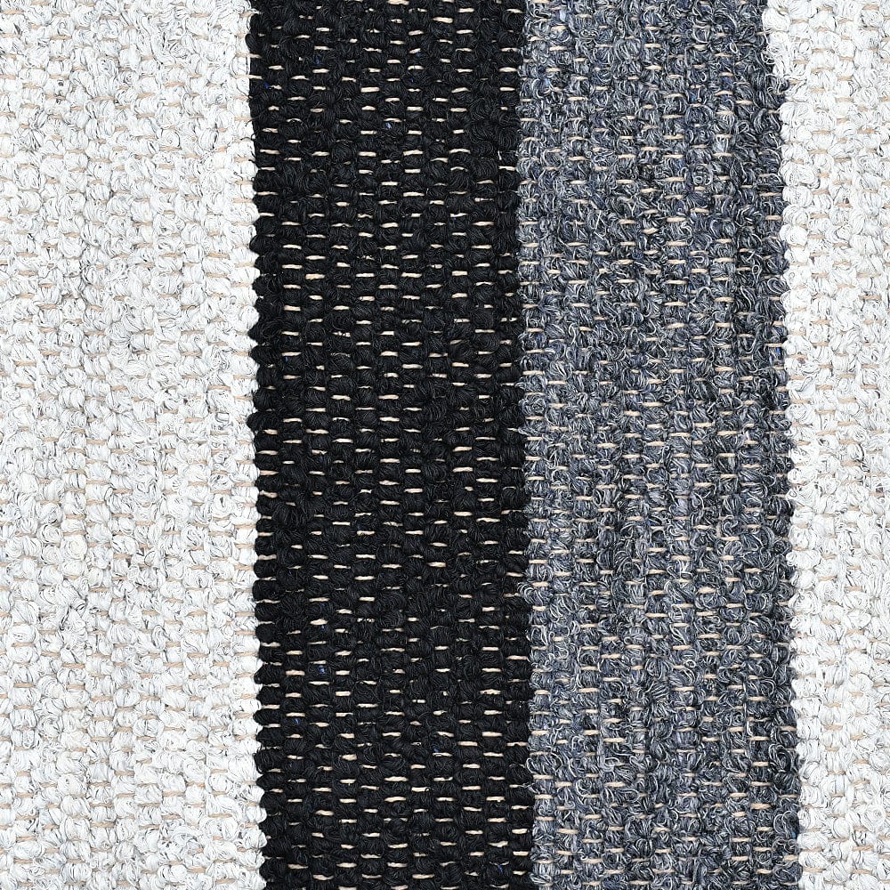 luisa-paix-o-linge-de-maison-tapis-artisanal-ray-gris-noir-110x60 image 4