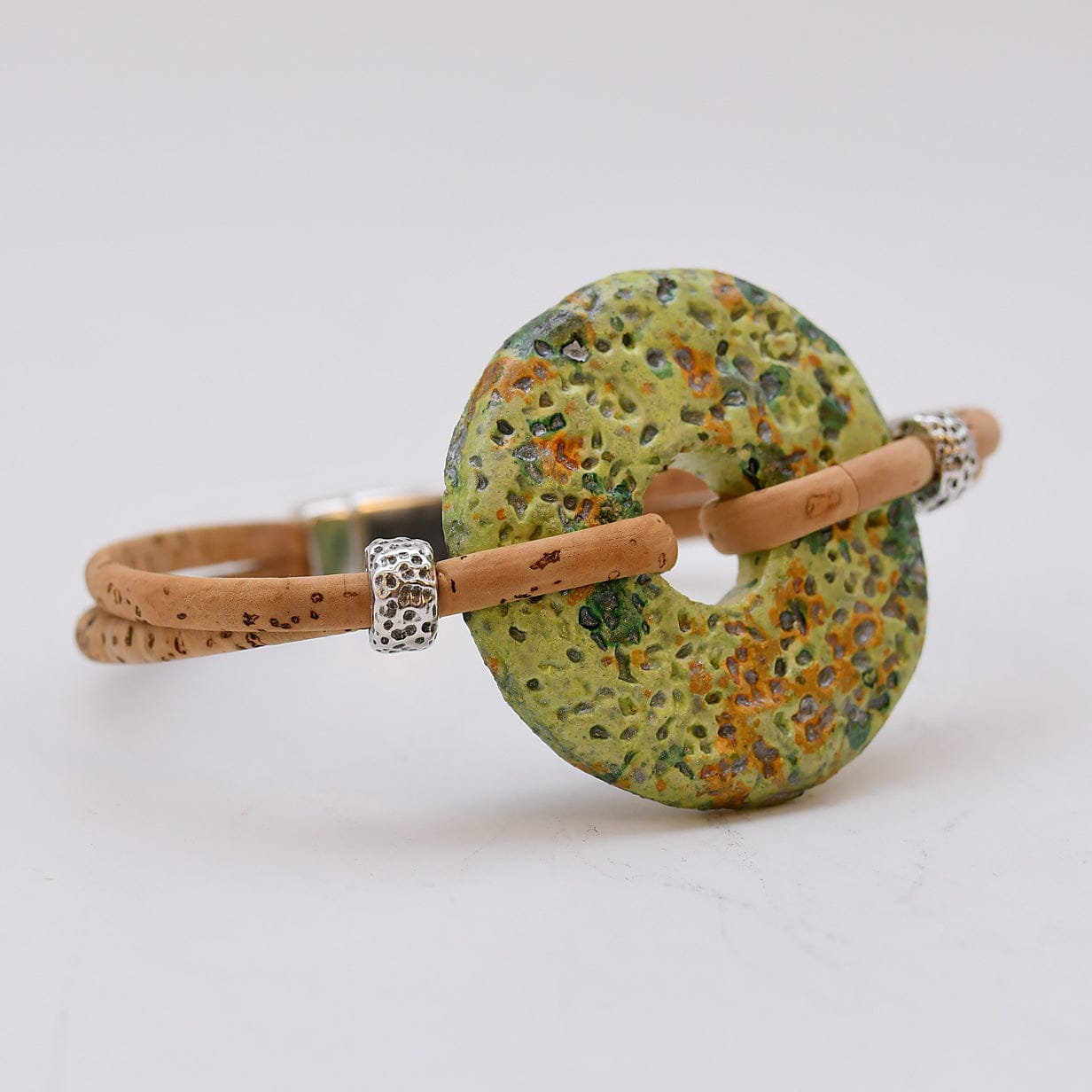 luisa-paix-o-bijoux-bracelet-li-ge-m-daillon-vert-21cm image 3