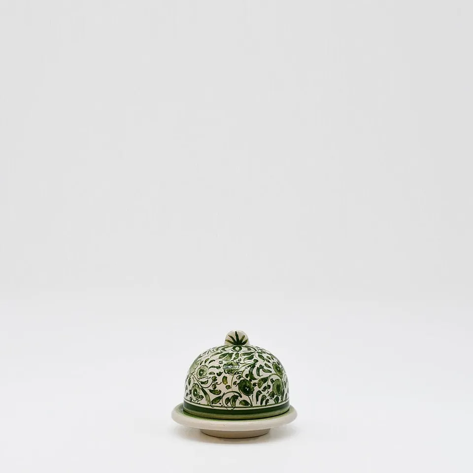 luisa-paix-o-vaisselle-portugaise-beurrier-coimbra-vert-9cm-peint-main image 1