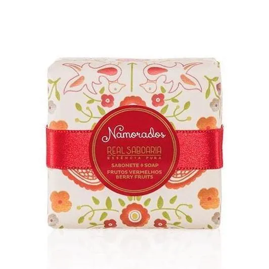 luisa-paix-o-namorados-savon-fruits-rouges-120g image 1