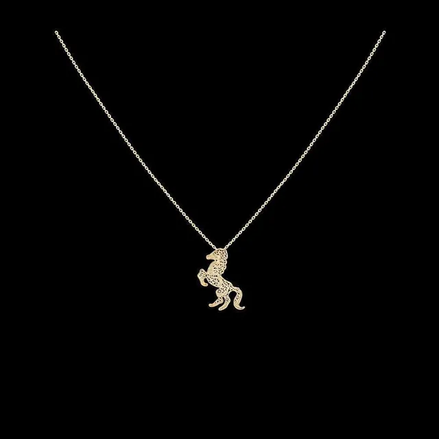 luisa-paix-o-cavalo-i-collier-argent-dor-filigrane-cheval image 1