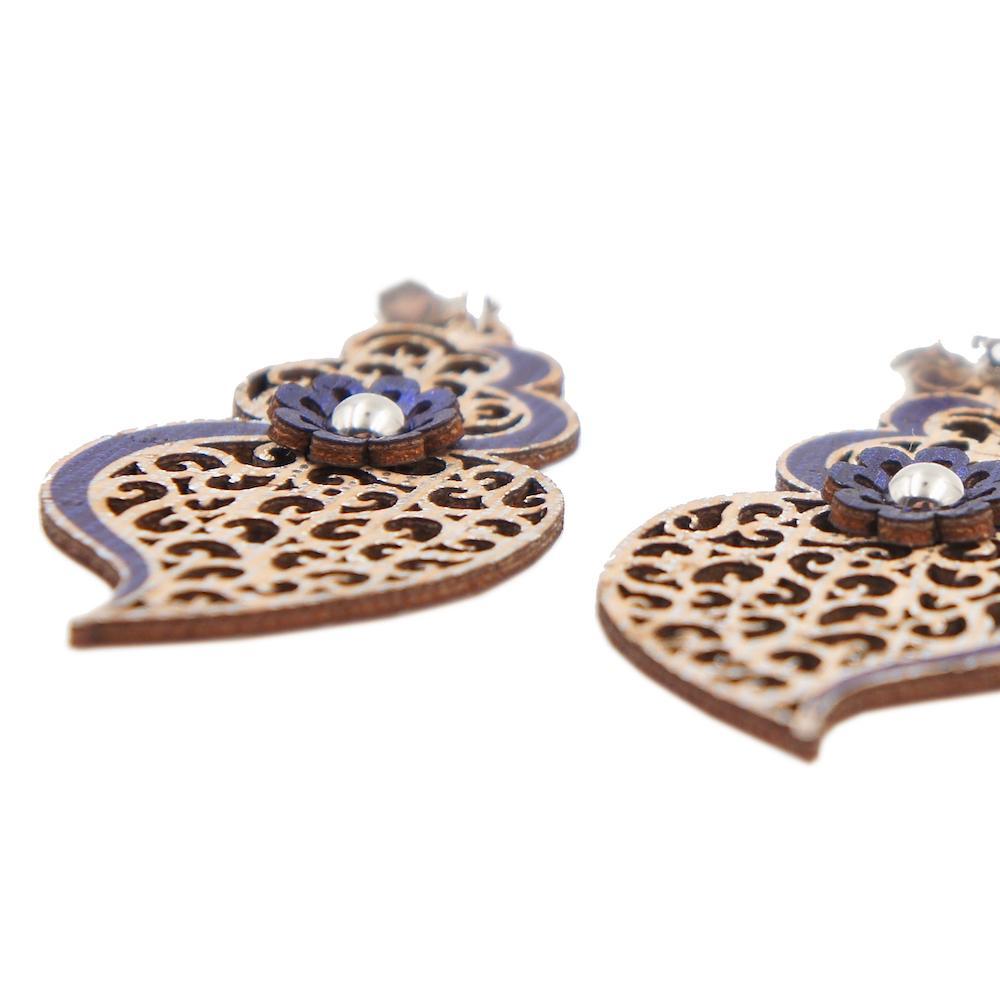 luisa-paix-o-bijoux-du-portugal-boucles-d-oreilles-li-ge-c-ur-viana-bleu image 4