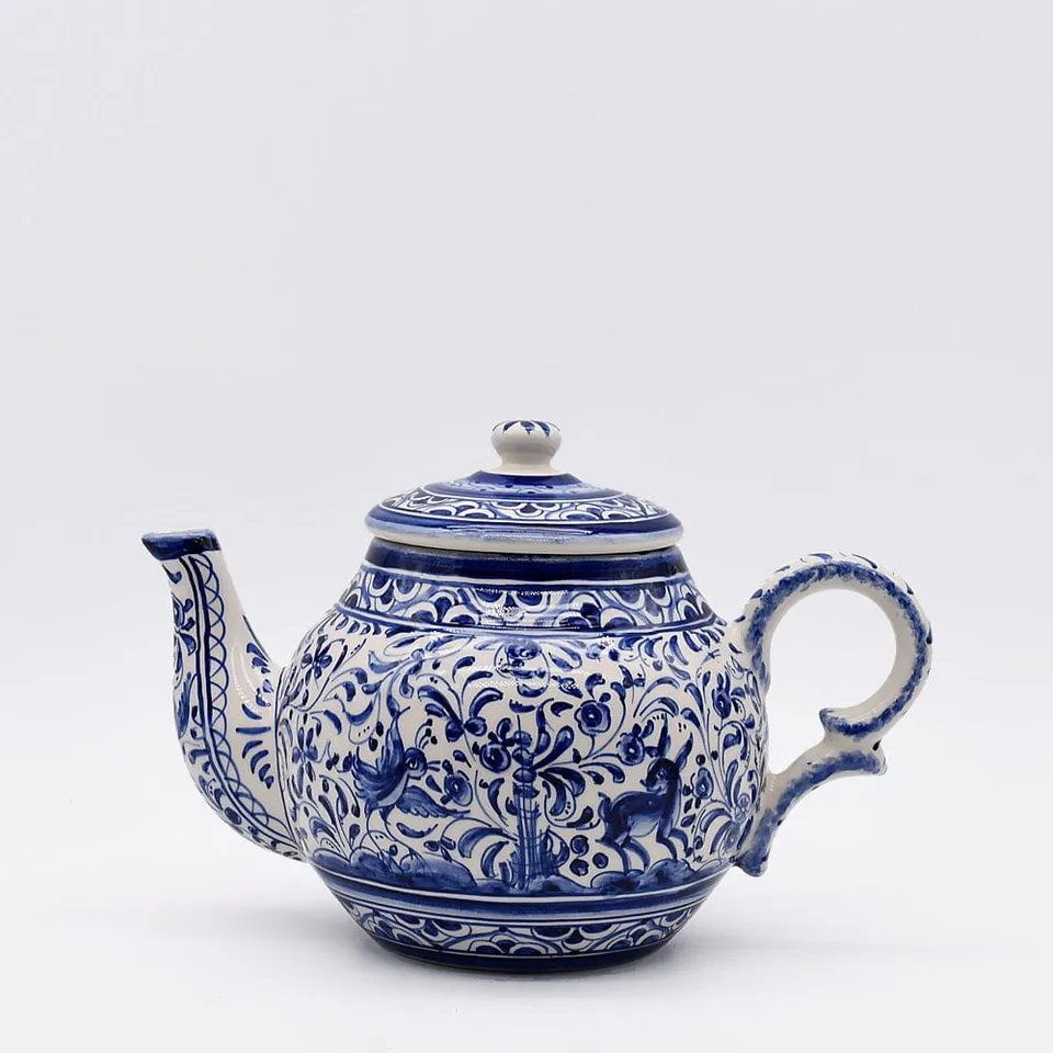 luisa-paix-o-coimbra-th-i-re-c-ramique-bleue-19cm image 1