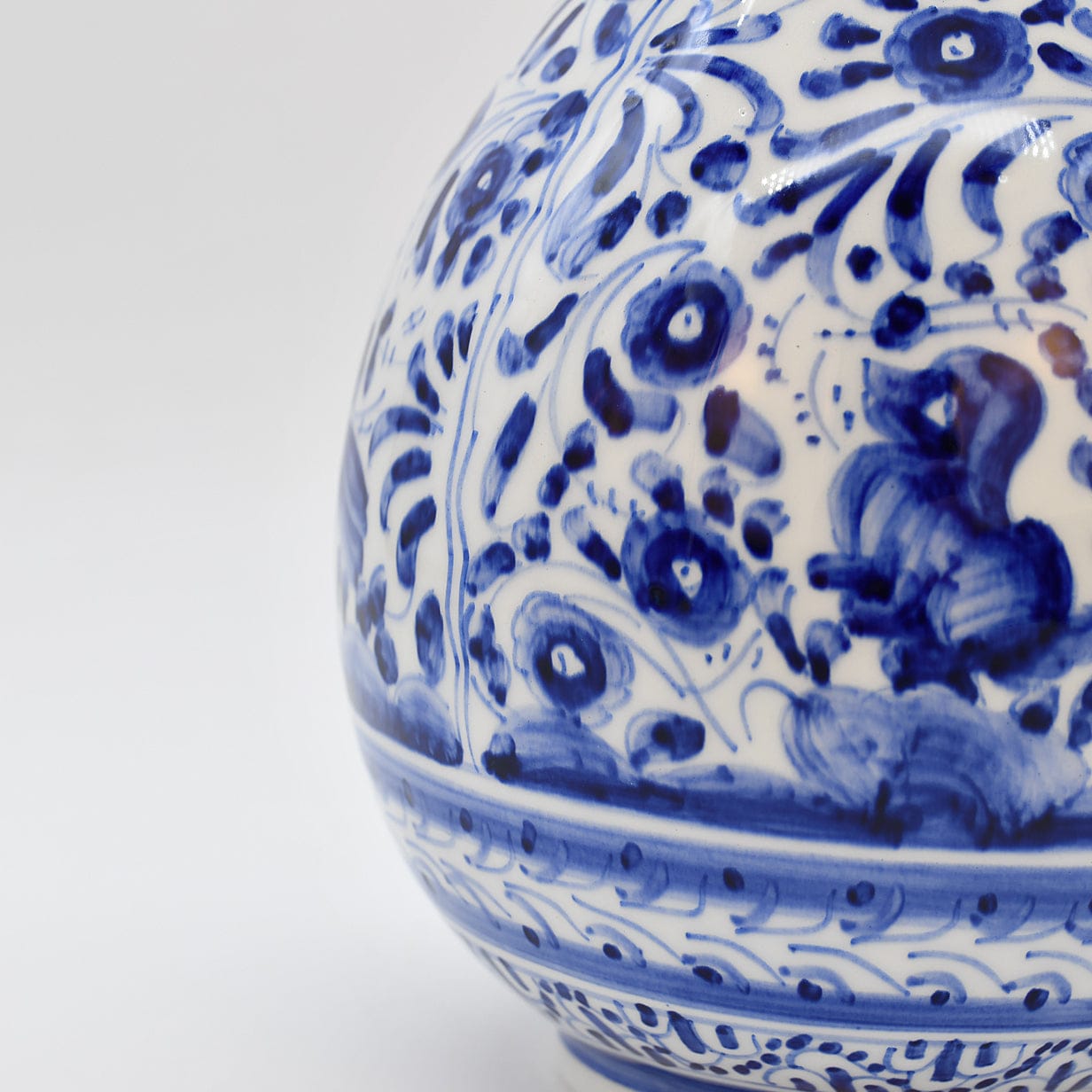 luisa-paix-o-vaisselle-portugaise-carafe-c-ramique-coimbra-bleue-29cm image 5