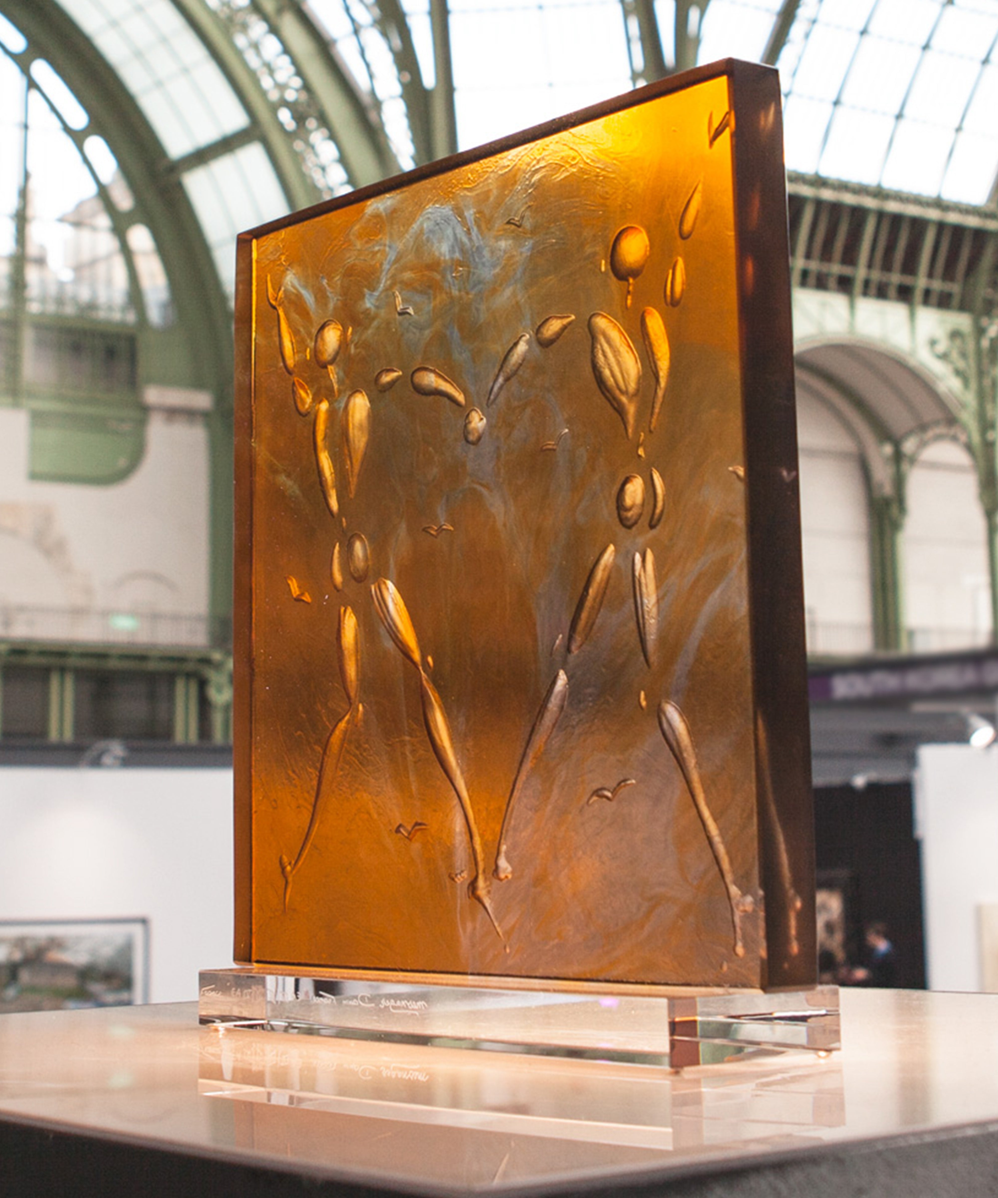 daum-art-cristal-love-dance-ambre-mesnager-250-ex image 2