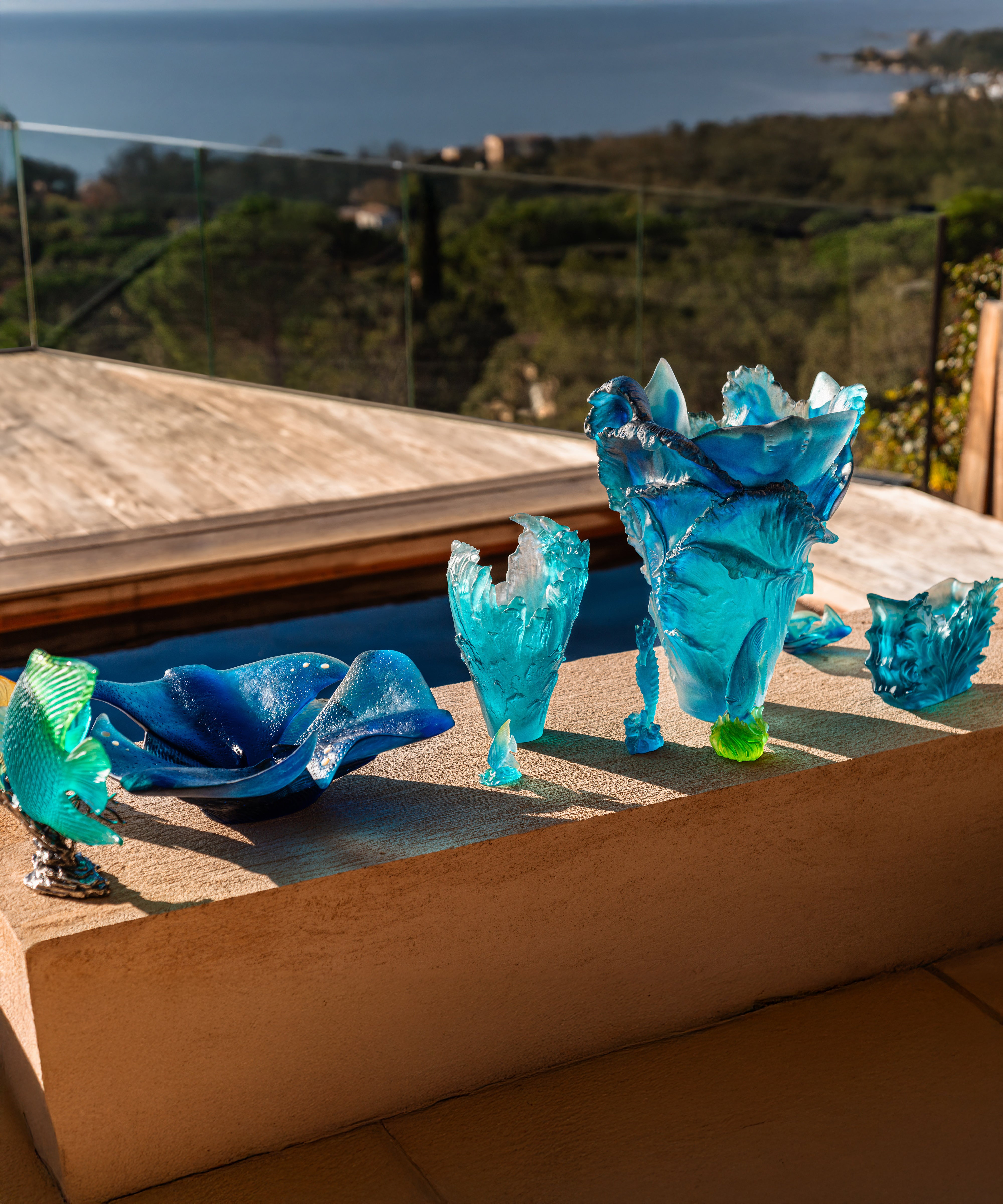 daum-mer-de-corail-ange-royal-turquoise-sculpture image 5