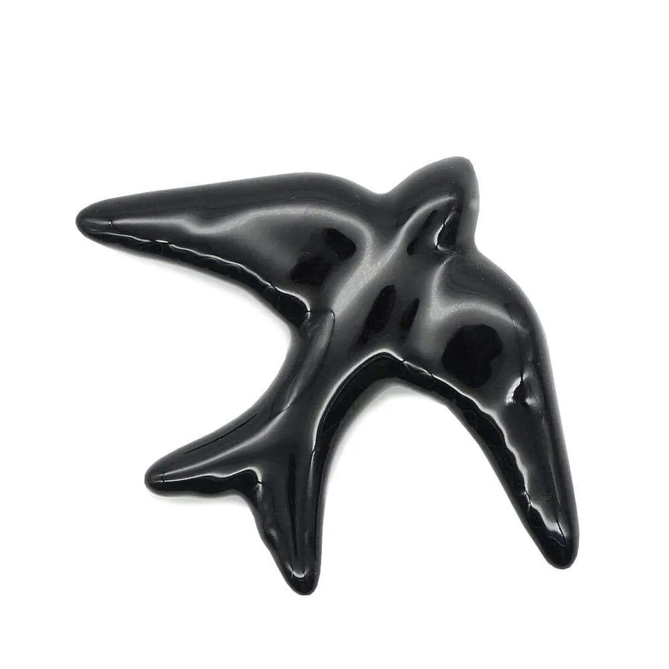 luisa-paix-o-hirondelle-traditionnelle-noire-d-co-murale-8cm image 1