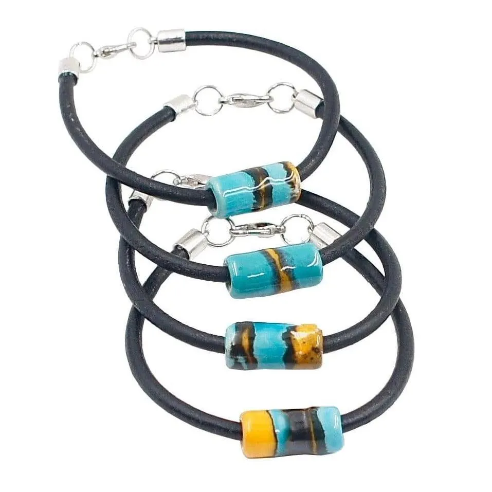 luisa-paix-o-bijoux-du-portugal-bracelet-c-ramique-cuir-turquoise image 1