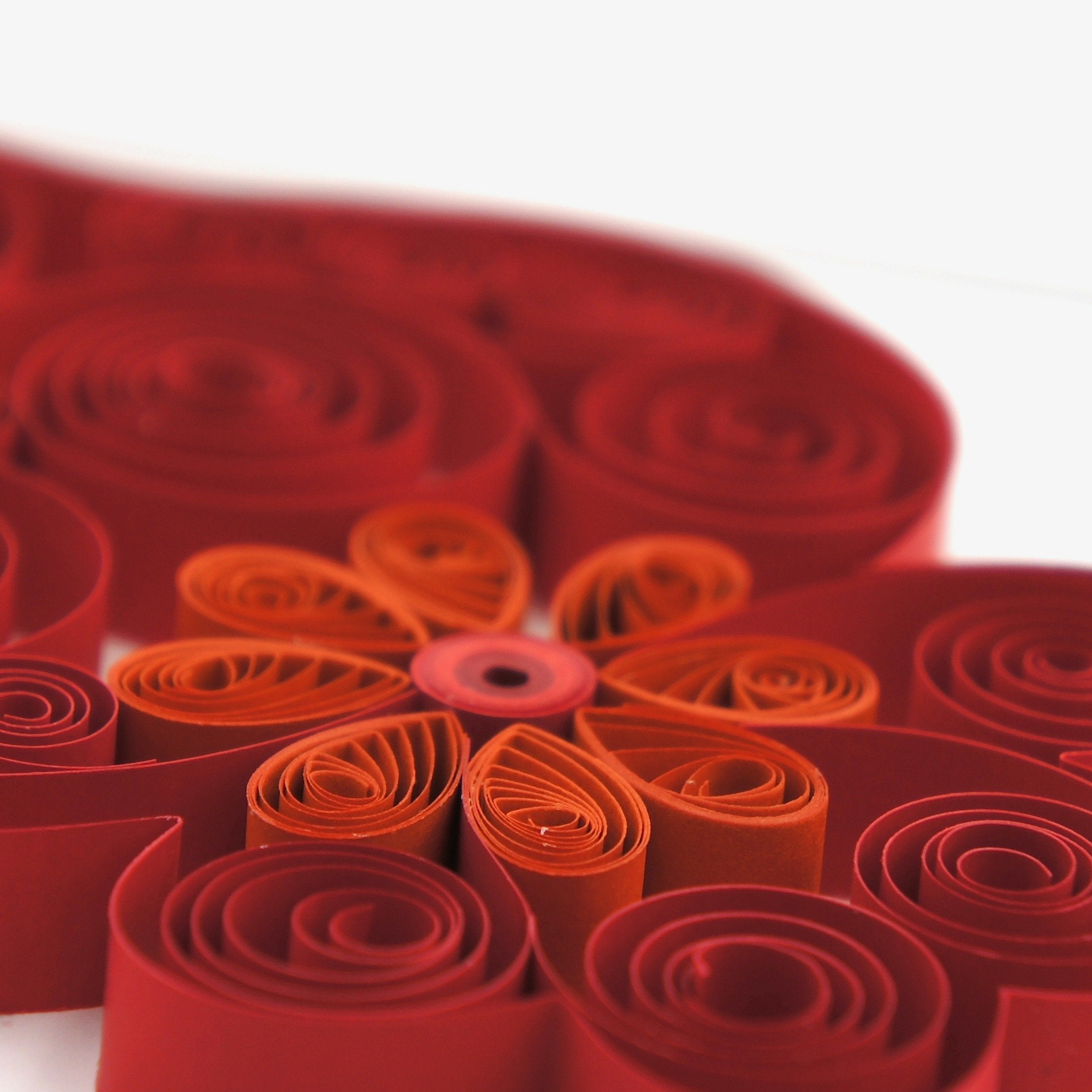 luisa-paix-o-coeur-de-viana-tableau-paperolles-artisanal image 3