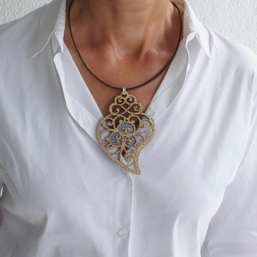 luisa-paix-o-c-ur-de-viana-collier-li-ge-pendentif-azulejos image 6