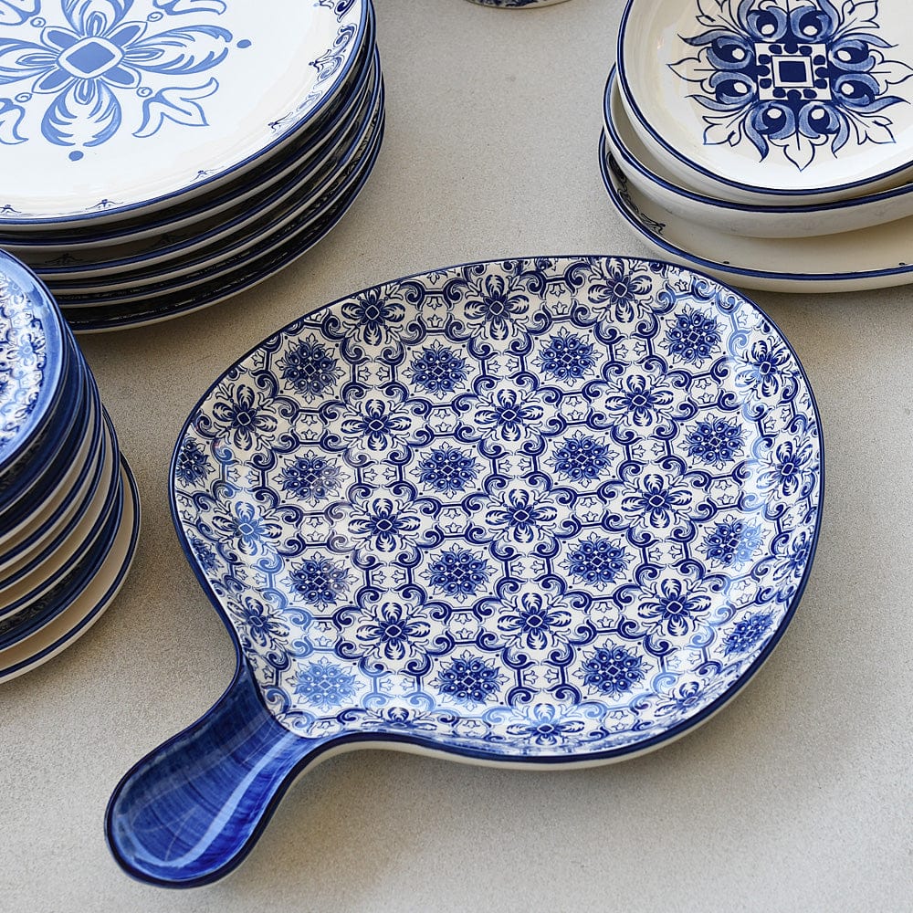 luisa-paix-o-padr-o-plat-en-c-ramique-bleu-28-cm image 3