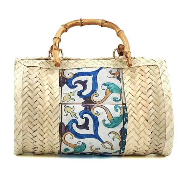 luisa-paix-o-accessoires-du-portugal-sac-paille-tress-e-anses-bambou image 1