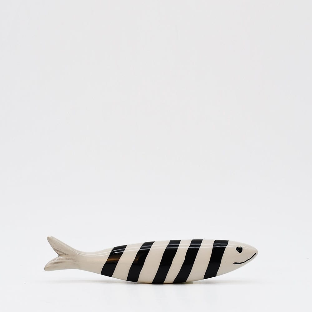 luisa-paix-o-sardine-souriante-en-c-ramique-noire-19-cm image 1