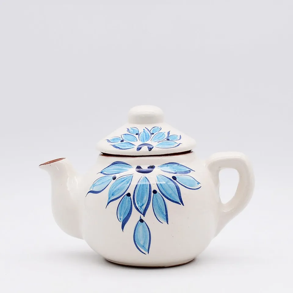 luisa-paix-o-vaisselle-portugaise-th-i-re-terre-cuite-turquoise-0-7l image 1