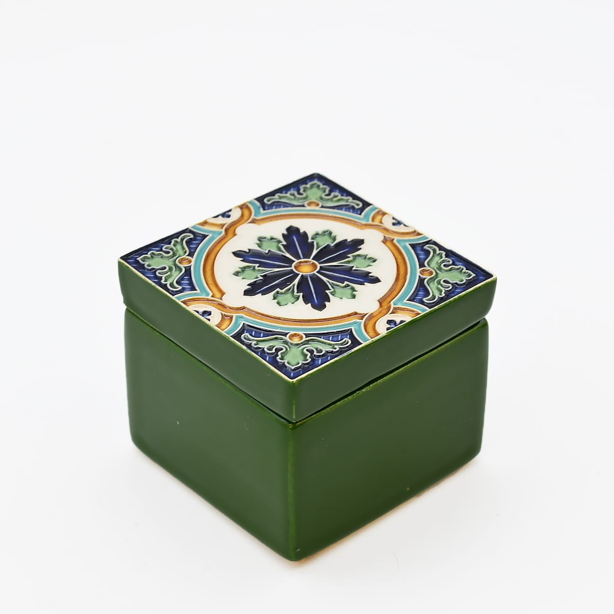 luisa-paix-o-azulejos-bo-te-secrets-c-ramique-verte-6x6cm image 5