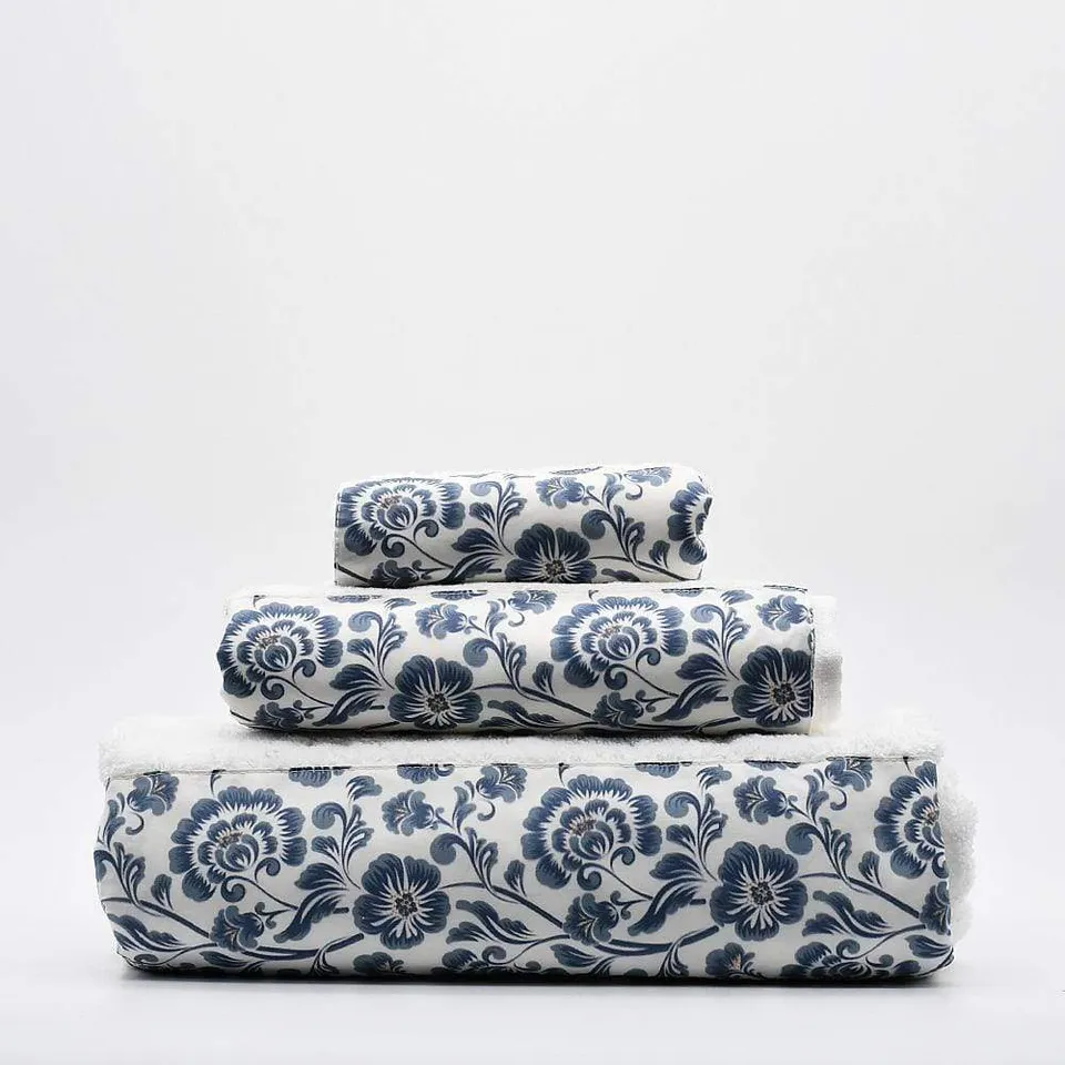 luisa-paix-o-parure-de-bain-coton-blanc-bleu-3-pi-ces image 1