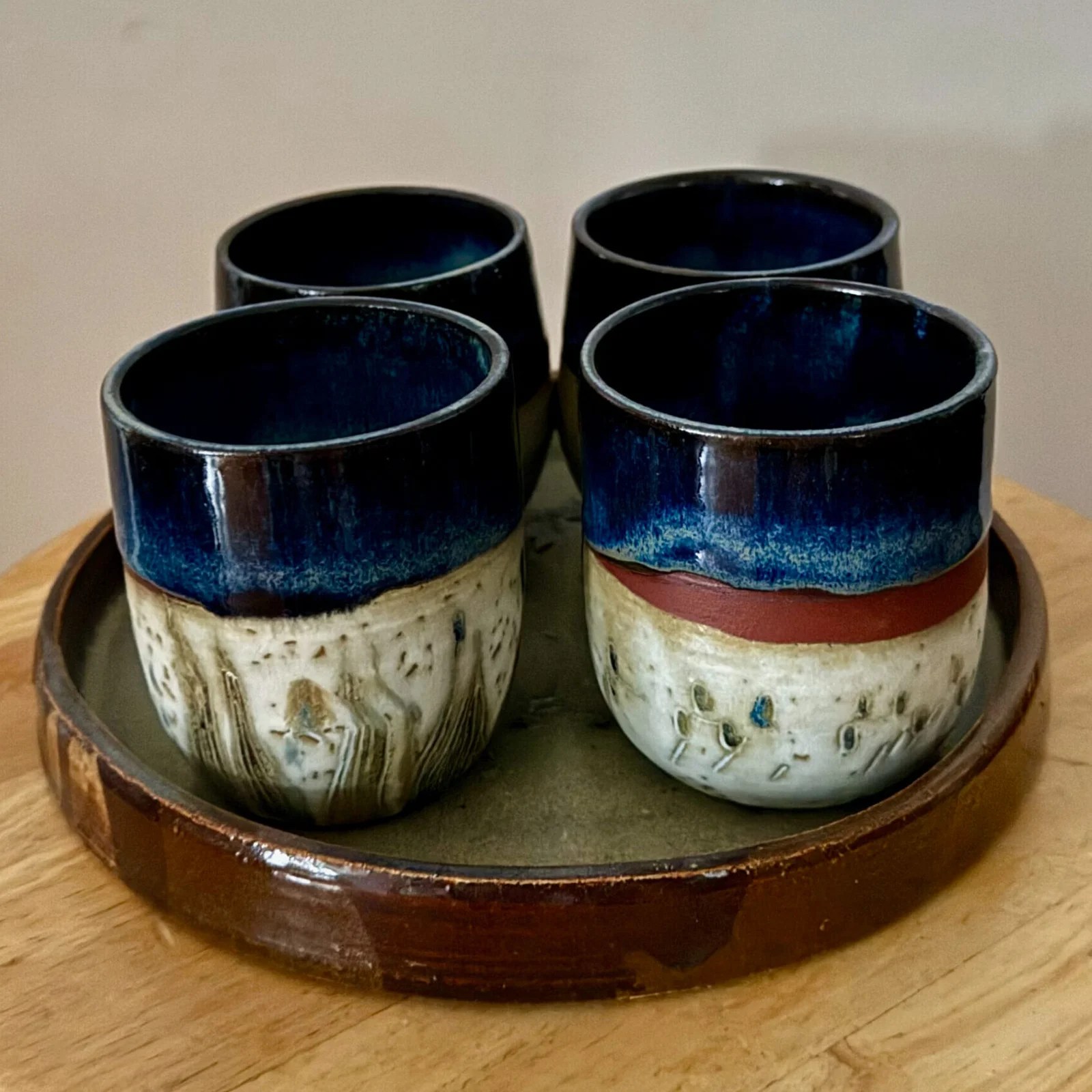 l-atelier-c-4-tasses-gr-s-beige-bleue-plateau-15-cl image 2
