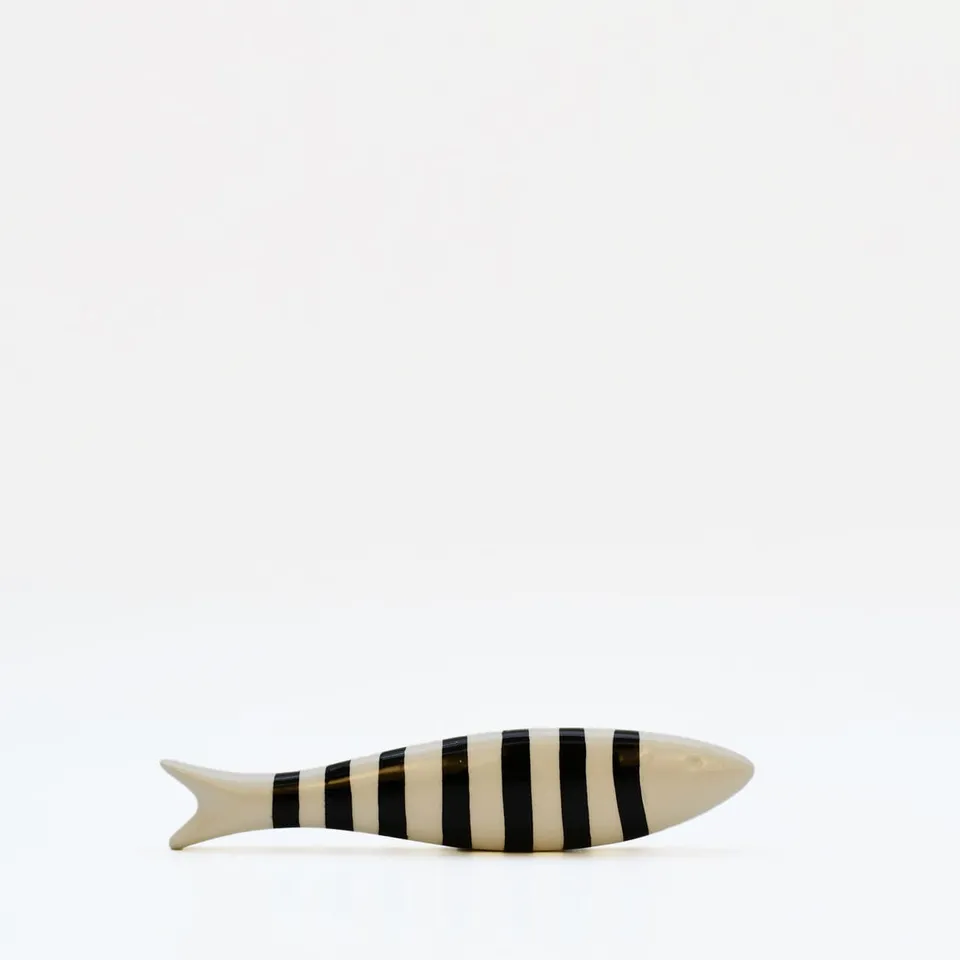 luisa-paix-o-sardine-d-co-c-ramique-noire-15x3cm image 1