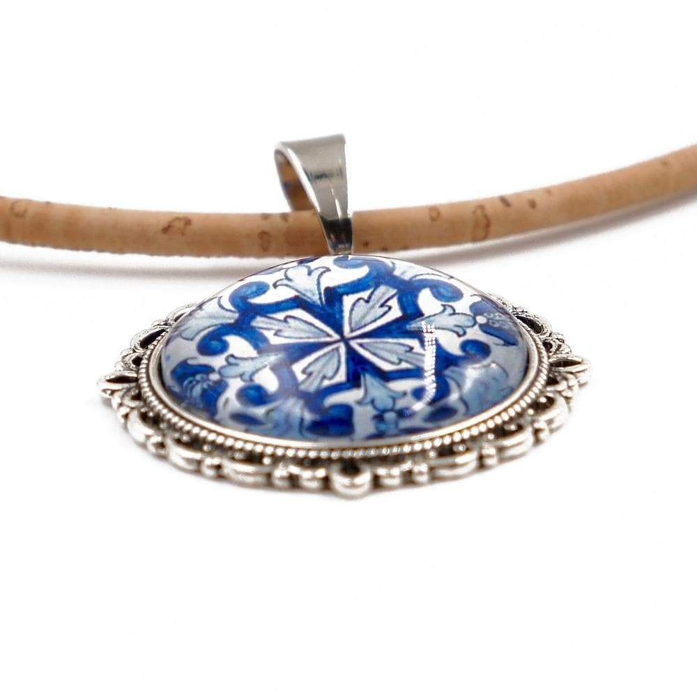 luisa-paix-o-bijoux-du-portugal-collier-li-ge-pendentif-azulejos-45-cm image 3